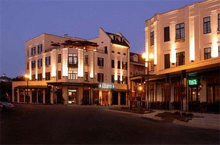 River Inn of Harbor Town