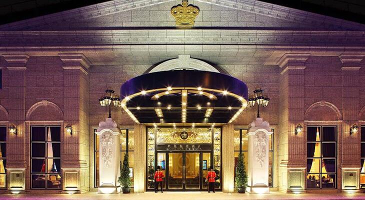 Grand Emperor Hotel