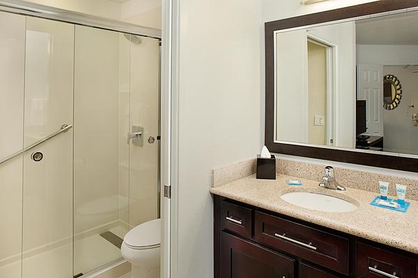 Hyatt House Belmont / Redwood Shores