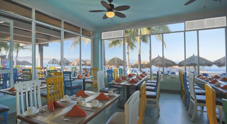 Crown Paradise Club All Inclusive Resort Puerto Vallarta