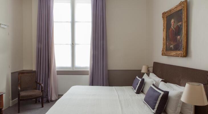 Hotel des Saints-Peres - Esprit de France