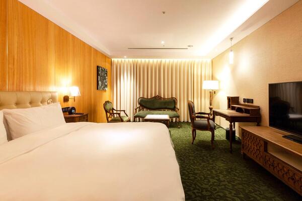 Inhouse Hotel Grand