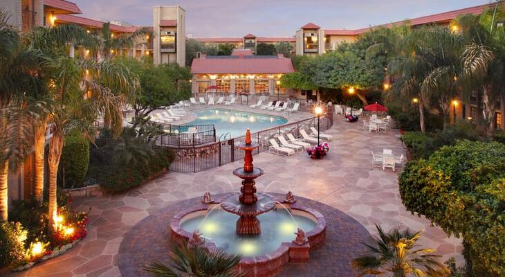 Embassy Suites by Hilton Scottsdale Resort