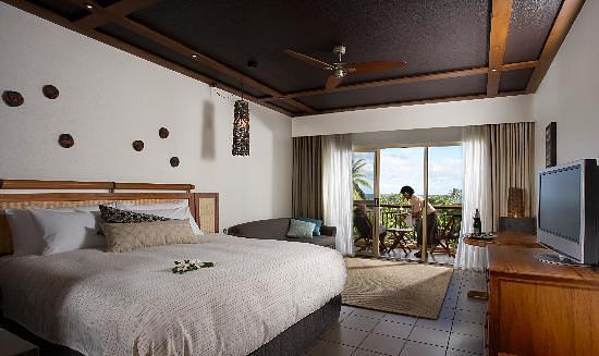 Outrigger Fiji Beach Resort