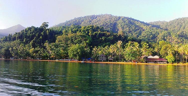 Amber Sands Beach Resort