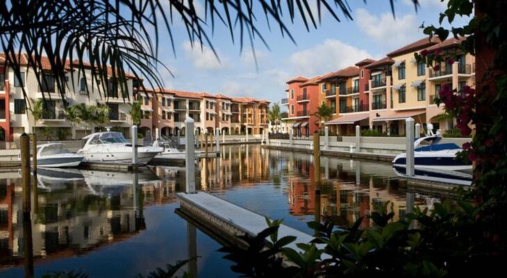 Naples Bay Resort & Marina