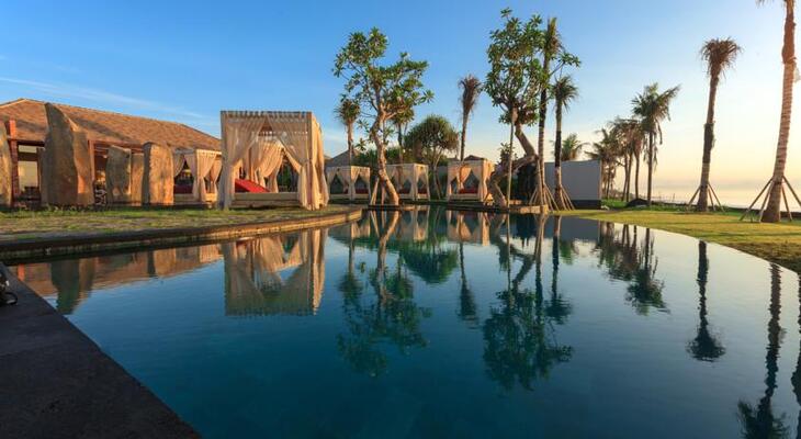 The Royal Purnama
