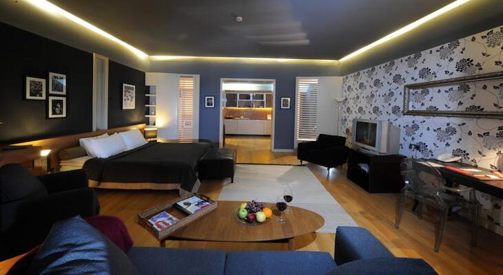 Ansen Hotel & Suites