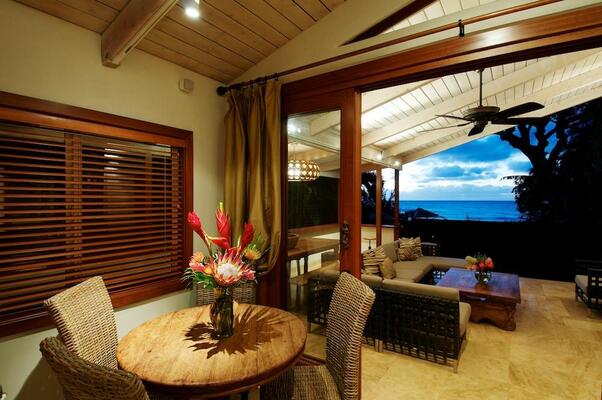 Paia Inn