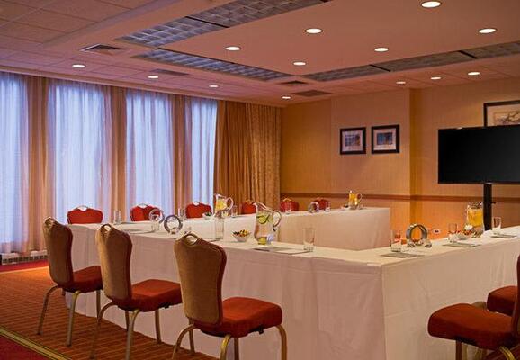 Renaissance Columbus Downtown Hotel