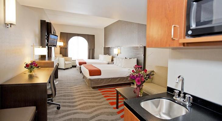 Holiday Inn Express & Suites Pittsburgh-South Side, an IHG Hotel