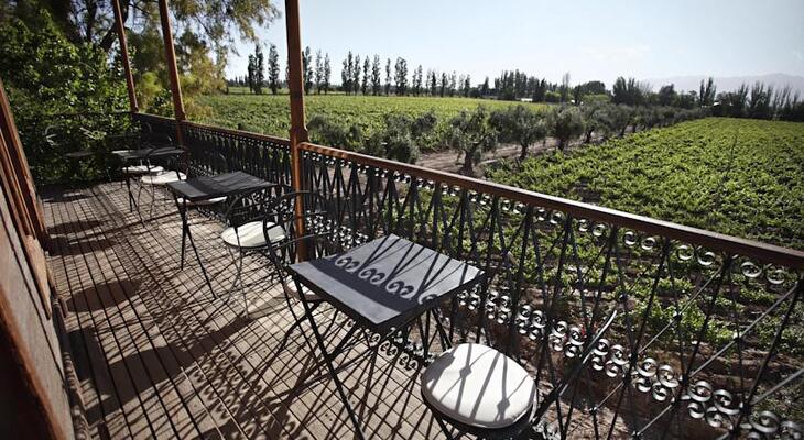 Club Tapiz Hotel