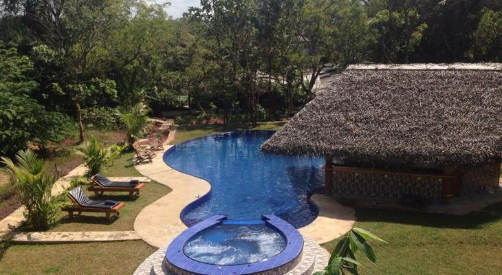 Sundaras Resort & Spa