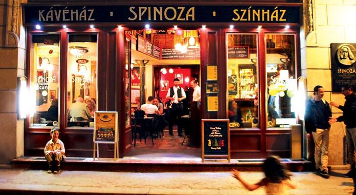 Spinoza Cafe & Restaurant