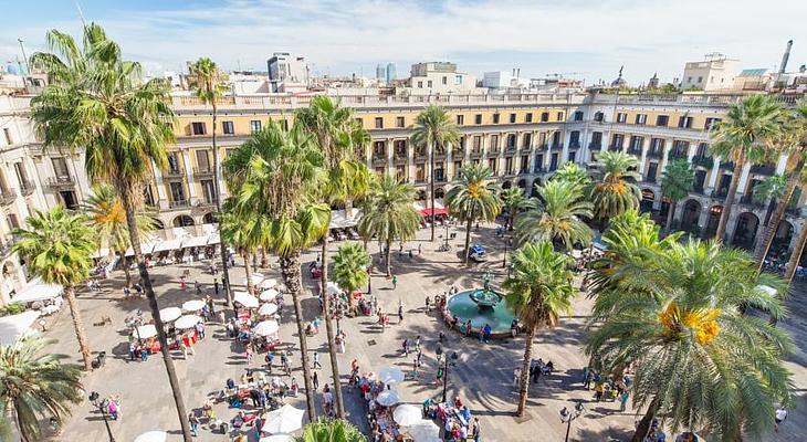 DO Placa Reial powered by Sonder