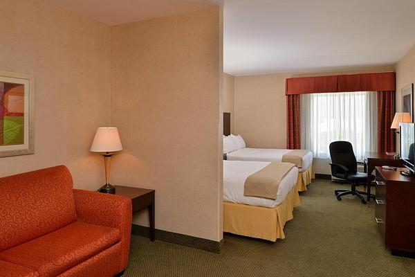 Holiday Inn Express & Suites Ocean City - Northside, an IHG Hotel