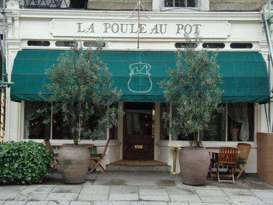 La Poule Au Pot