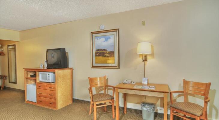 Campus Inn & Suites, Eugene Downtown