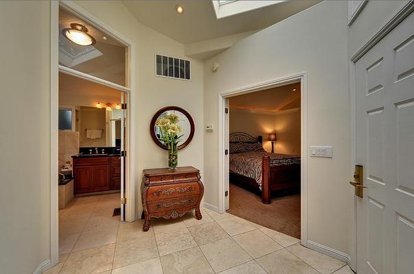Saratoga Oaks Lodge