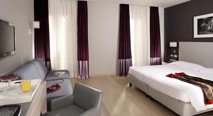 Hotel Adriano