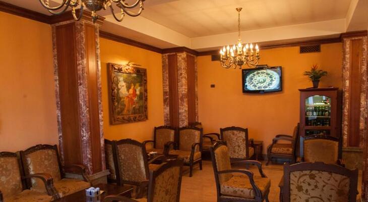 Hotel Brilant Antik