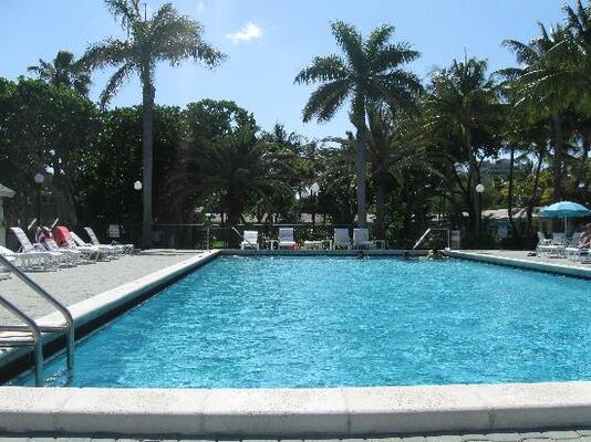 Silver Sands Beach Resort