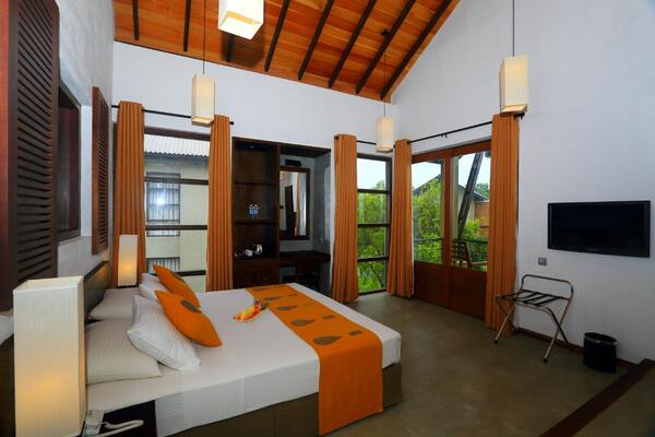 Chaarya Resort & Spa