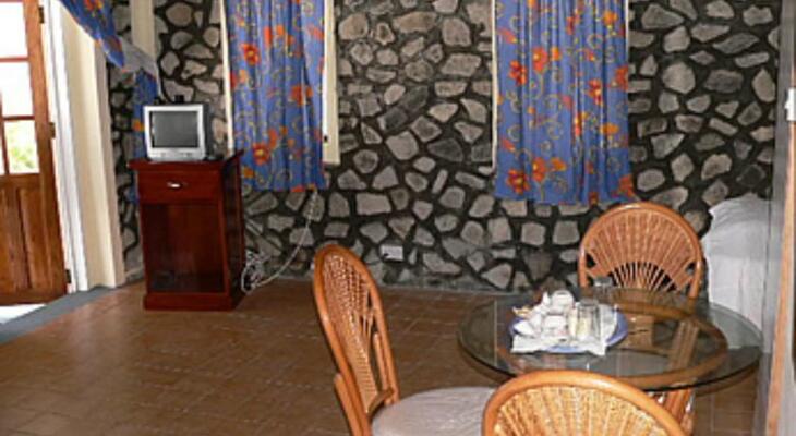 Kings Landing Hotel