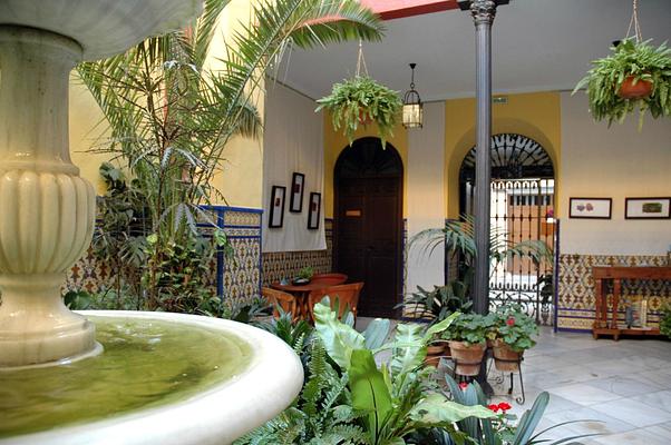 Casa de los Azulejos