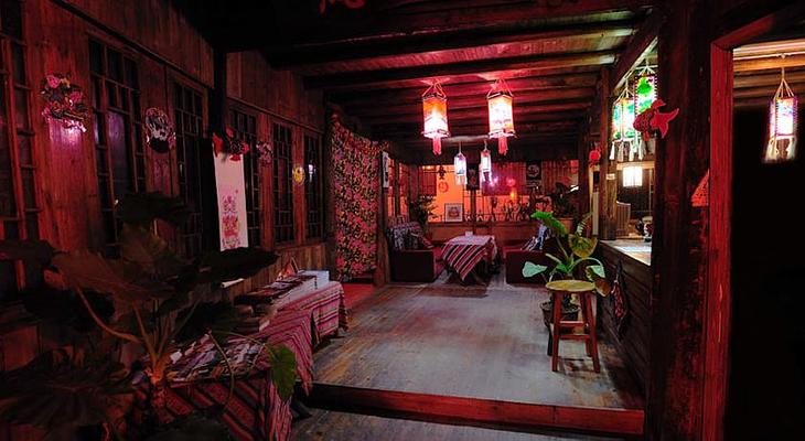Fenghuang International Youth Hostel