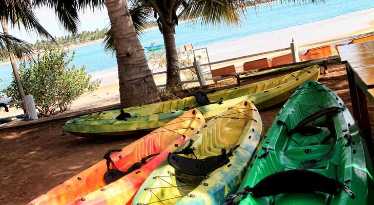 Mambo's Arugambay Hotel