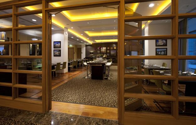 Pestana Chelsea Bridge