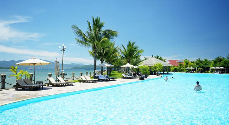 Diamond Bay Resort & Spa