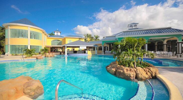 Jewel Paradise Cove Beach Resort & Spa