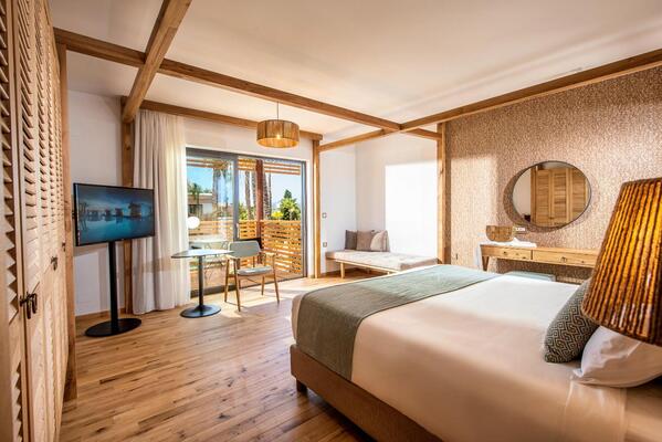Stella Island Luxury Resort & Spa