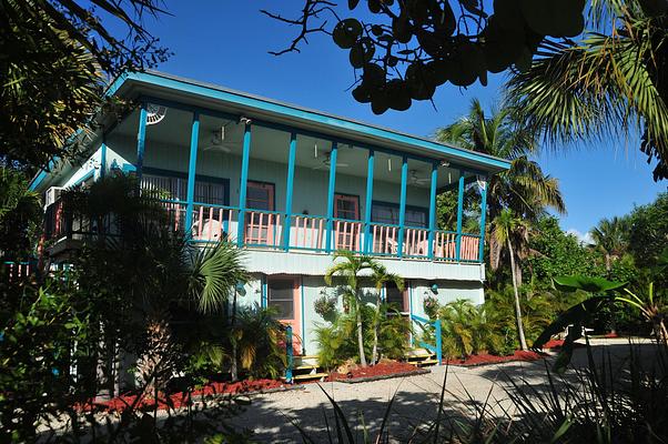 Sandpiper Inn