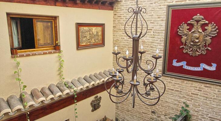 Hostal Casa de Cisneros