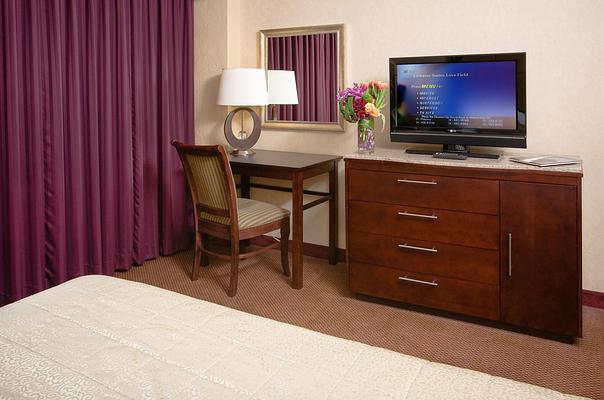 Embassy Suites by Hilton Dallas Love Field