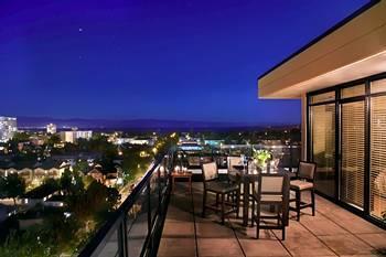 The Oswego Hotel