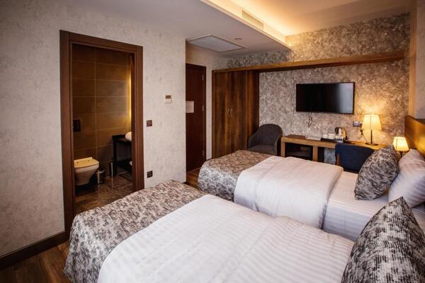Life Point Hotel