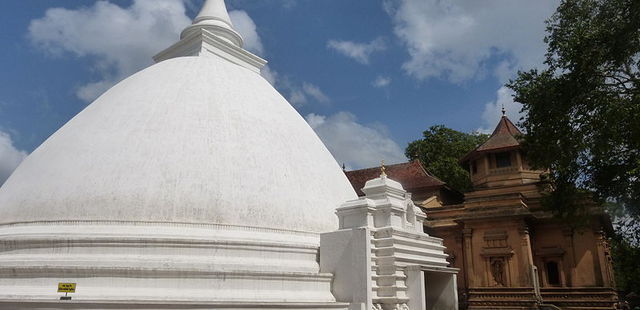 Kelaniya Raja Maha Vihara