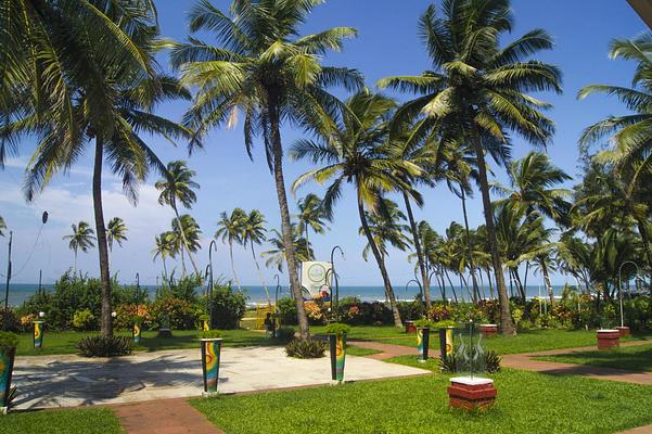 Longuinhos Beach Resort