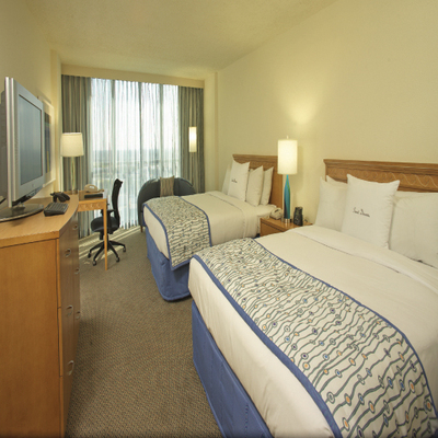 DoubleTree by Hilton Hotel at the Entrance to Universal Orlando