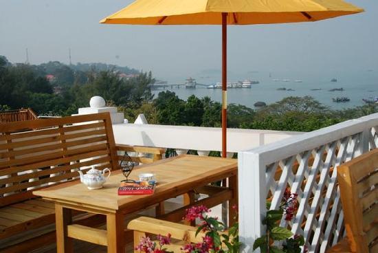 Bay View Inn