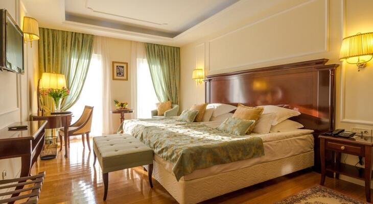 Hotel President Solin