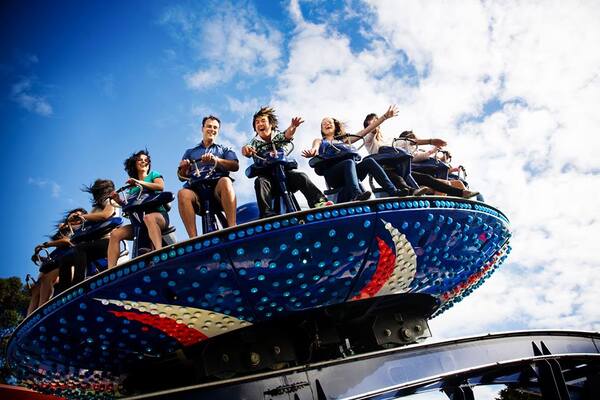 Rainbow's End Theme Park