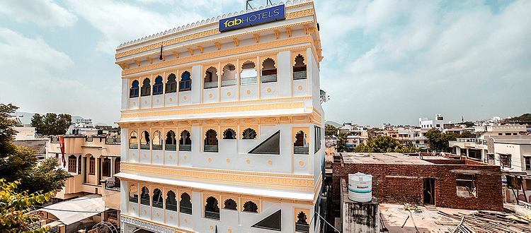 Hotel White Palace
