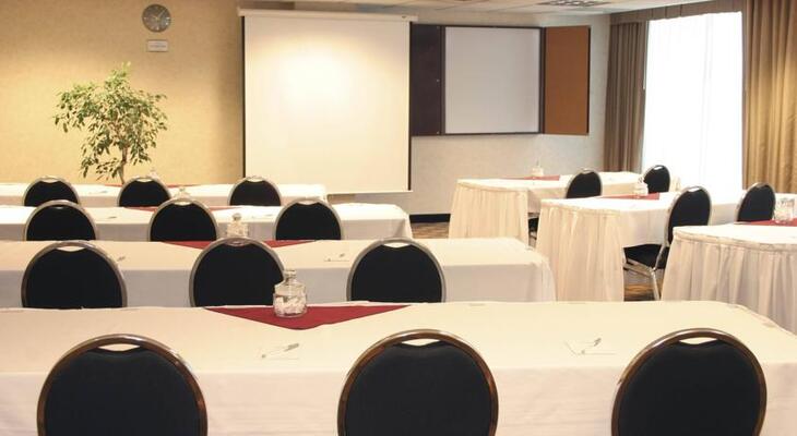 Hampton Inn & Suites by Hilton Vancouver-Downtown
