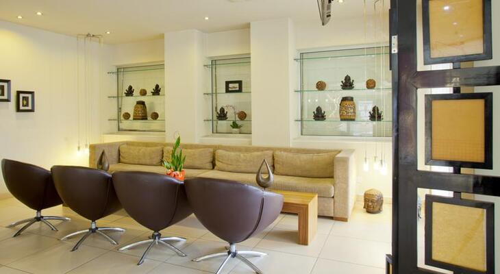 Almond Business Hotel