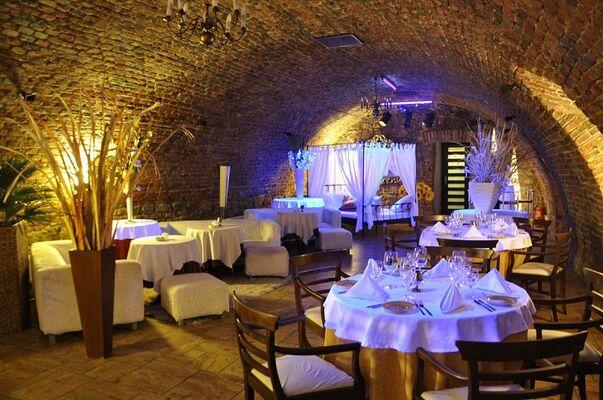 Cafe, Bar and Restaurant Strelecky Ostrov